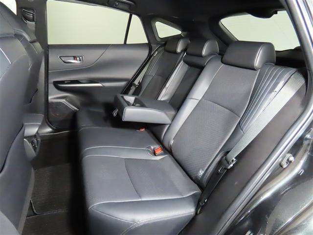 ハリアー Ｚ　レザーパッケージ　ワンオーナー　禁煙車　トヨタ認定中古車　純正ナビ　パノラミックビューモニター　シートベンチレーション　デジタルインナーミラー　パワーバックドア　トヨタセーフティーセンス　レーダークルーズコントロール（11枚目）