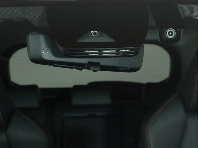 ＲＡＶ４ ハイブリッドアドベンチャー　ワンオーナー　禁煙車　トヨタ認定中古車　コネクティッドナビ　バックカメラ　シートベンチレーション　前後ドライブレコーダー　トヨタセーフティーセンス　レーダークルーズコントロール　クリアランスソナー（11枚目）