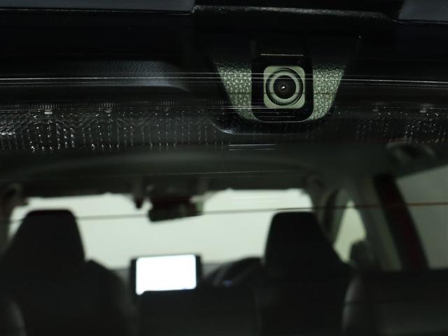 ＲＡＶ４ ハイブリッドアドベンチャー　ワンオーナー　禁煙車　トヨタ認定中古車　コネクティッドナビ　バックカメラ　シートベンチレーション　前後ドライブレコーダー　トヨタセーフティーセンス　レーダークルーズコントロール　クリアランスソナー（12枚目）