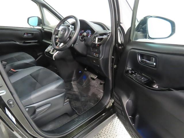 ヴォクシー ＺＳ　煌ＩＩＩ（9枚目）