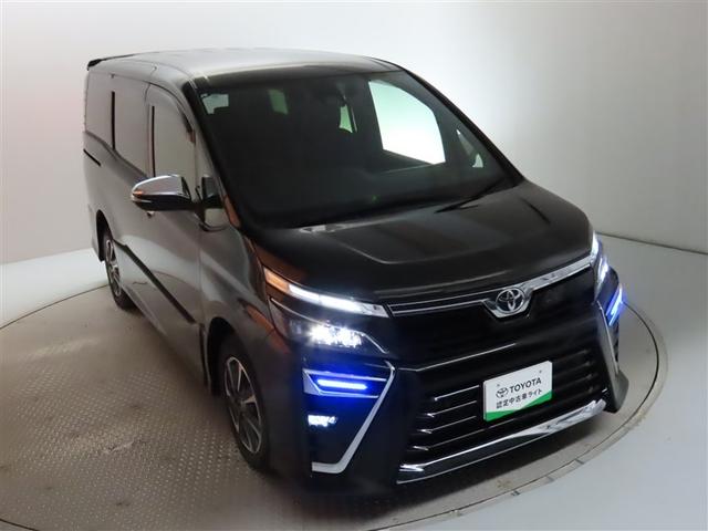 ヴォクシー ＺＳ　煌ＩＩＩ（10枚目）