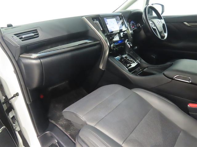 アルファード 2.5S Cパッケージ ワンオーナー 禁煙車 トヨタ認定中古車 純正ナビ サンルーフ 後席モニター デジタルインナーミラー バックカメラ トヨタセーフティーセンス クルーズコントロール クリアランスソナー(11枚目)