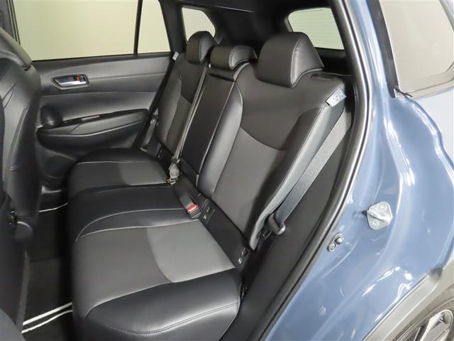 カローラクロス Z ワンオーナー 禁煙車 トヨタ認定中古車 サンルーフ コネクティッドナビ パノラミックビューモニター パワーバックドア シートヒーター トヨタセーフティーセンス レーダークルーズコントロール(12枚目)