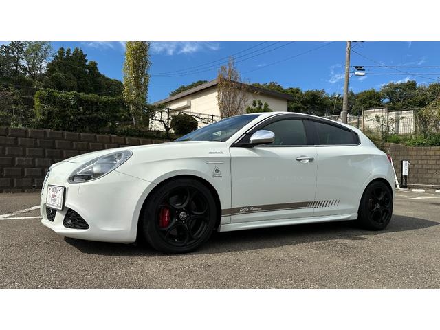 ジュリエッタ スポルティーバ パドルシフト ETC NOVITECマフラー、NOVITEC リアバンパースポイラ-、ローダウン、Dレコーダー、シートヒーター、Pシート ドライブレコーダー タイミングベルト、ウォーターポンプ交換済(10枚目)