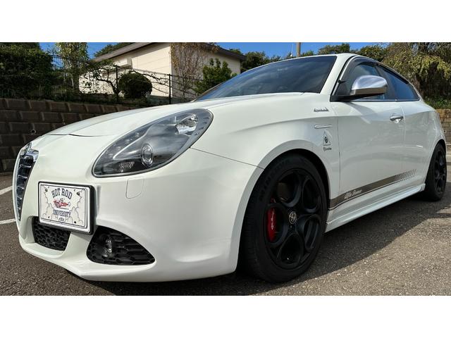 ジュリエッタ スポルティーバ パドルシフト ETC NOVITECマフラー、NOVITEC リアバンパースポイラ-、ローダウン、Dレコーダー、シートヒーター、Pシート ドライブレコーダー タイミングベルト、ウォーターポンプ交換済(12枚目)