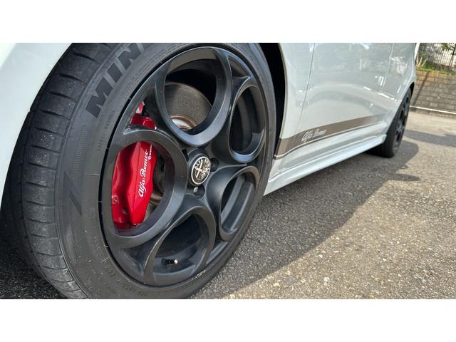 ジュリエッタ スポルティーバ パドルシフト ETC NOVITECマフラー、NOVITEC リアバンパースポイラ-、ローダウン、Dレコーダー、シートヒーター、Pシート ドライブレコーダー タイミングベルト、ウォーターポンプ交換済(31枚目)