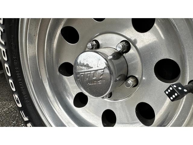 ダッジ・バン ベースグレード　ミディアム　スライドドア　観音開き（4枚目）