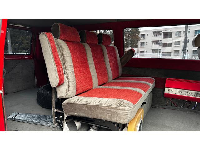 ダッジ・バン ベースグレード　ミディアム　スライドドア　観音開き（55枚目）