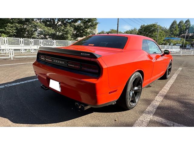 ダッジ・チャレンジャー SRT8(6枚目)