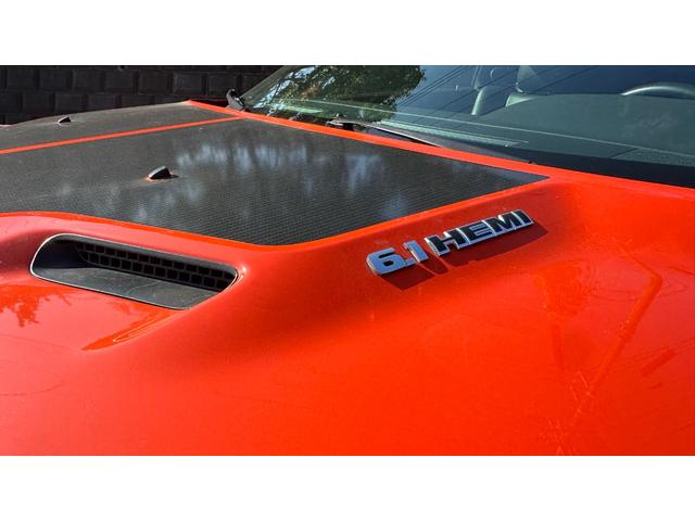 ダッジ・チャレンジャー SRT8(17枚目)