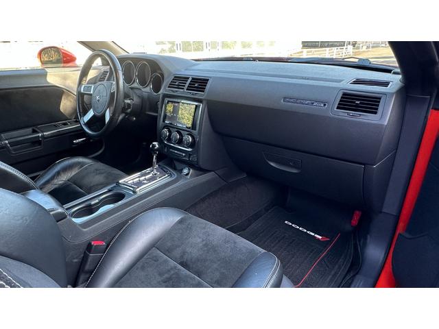 ダッジ・チャレンジャー SRT8(22枚目)