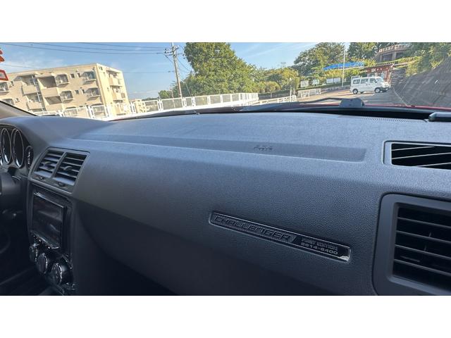 ダッジ・チャレンジャー SRT8(37枚目)