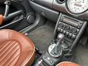 クーパー　コンバーチブル　サイドウォーク　特別仕様車電動オープンカー本革シート＆シートヒーター特別仕様専用１７インチアルミ　ペッパーホワイト　ＥＴＣ（35枚目）