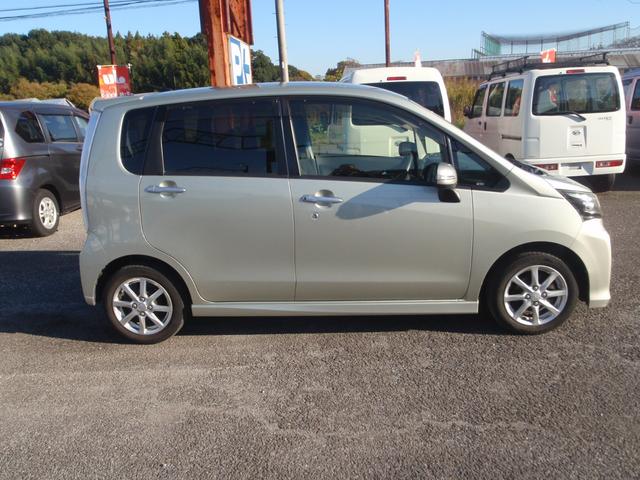 ムーヴ カスタム　Ｘ　純正ナビＴＶ　バックカメラ　スマートキープッシュスタート（9枚目）