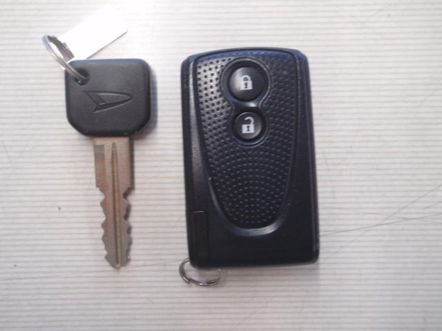 ムーヴ カスタム　Ｘ　純正ナビＴＶ　バックカメラ　スマートキープッシュスタート（16枚目）