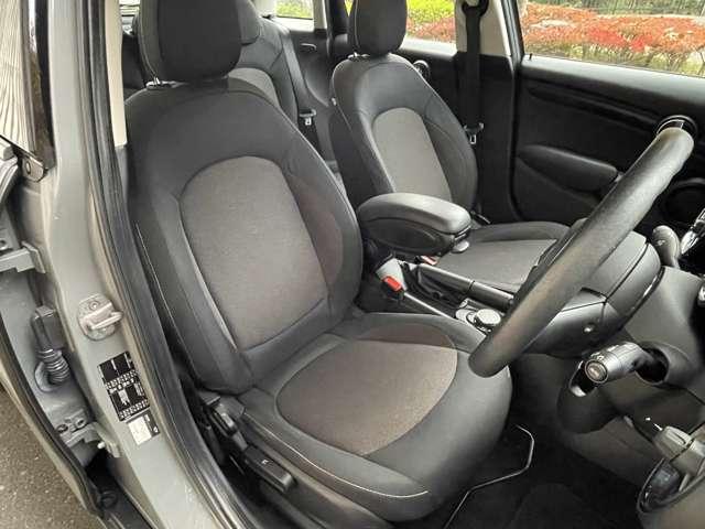 ＭＩＮＩ クーパー　５ドア　ワンオーナー　取説　記録簿　スマートキー（6枚目）