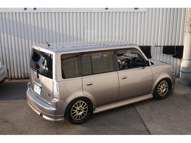 ｂＢ Ｚ　ＨＩＤセレクションＩＩ　新品テイン車高調　ワーク１７インチ　社外ＬＥＤテール　純正ナビ　バックカメラ（9枚目）