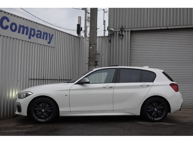 １シリーズ Ｍ１４０ｉ　エディションシャドー　Ｍ１４０ｉ　エディションシャドー（５名）　限定車　特別仕様車　サンルーフ　黒本革シート　ＨＤＤナビ　１年保証（4枚目）