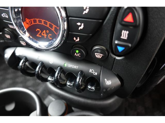 ＭＩＮＩ ジョンクーパーワークス　クロスオーバー　ジョンクーパーワークス　クロスオーバー（５名）　黒本革シート　ナビ　フルセグＴＶ　バックモニター　１年保証（24枚目）