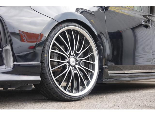 プリウスアルファ Ｇツーリングセレクション　後期型　モデリスタＦ・Ｓエアロ　ブリッツ車高調　ワークシュバート２０インチ　８６純正シート　社外ナビテレビ　Ｂカメラ　１年保証（8枚目）