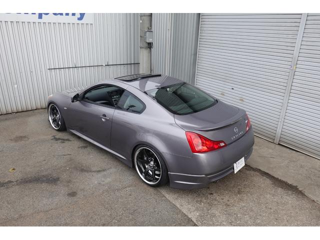 スカイライン 370GT タイプSP サンルーフ 6速マニュアル 新品ラッシュ車高調 SSR20インチ インパルサイドリアハーフエアロ 社外フロントリップ 純正OPトランクスポイラー(14枚目)