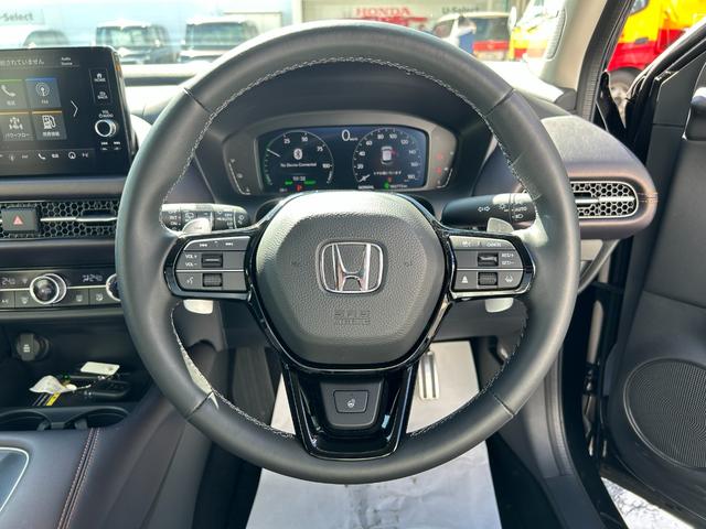 ZR-V e:HEVZ 当社デモカー レザー Bカメラ サイドエアバック ナビTV LEDヘッドライト USB接続 地デジ Sヒーター ETC車載器 パワーステアリング スマートキー 横滑り防止 キーフリー パワーウインドウ(10枚目)