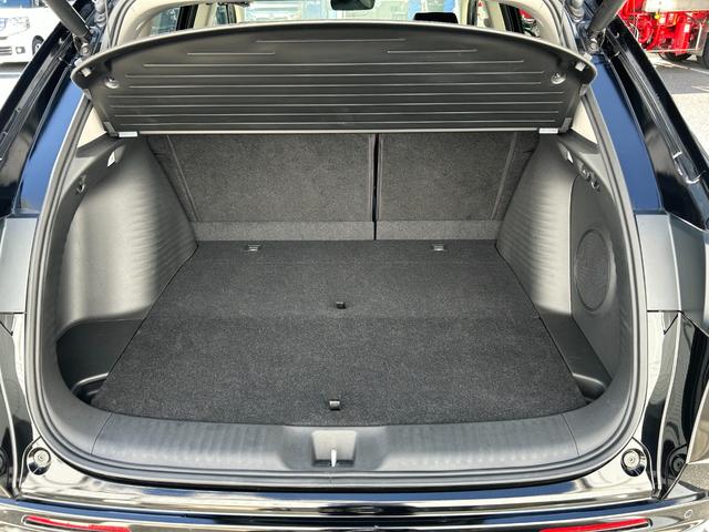 ZR-V e:HEVZ 当社デモカー レザー Bカメラ サイドエアバック ナビTV LEDヘッドライト USB接続 地デジ Sヒーター ETC車載器 パワーステアリング スマートキー 横滑り防止 キーフリー パワーウインドウ(14枚目)