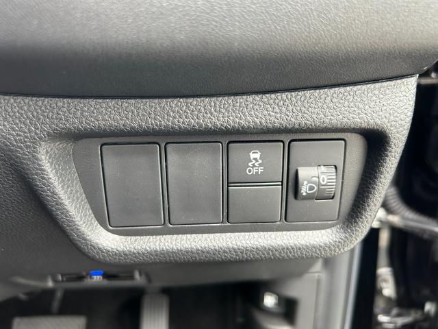 ＷＲ－Ｖ Ｚ　当社デモカー　盗難防止装置　Ｒカメラ　ワンオーナー　ＵＳＢ　ＥＳＣ　ＬＥＤライト　ＡＢＳ　ＥＴＣ　パワーウィンドウ　パワーステアリング　フルオートエアコン　キーレス　オートクルーズコントロール（7枚目）