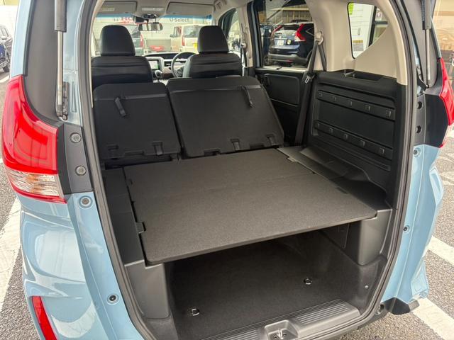 フリード+ クロスター・ホンダセンシング イモビ USB接続 スマキー Wパワスラ 前席シートヒーター 1オーナー キーレス ナビTV リアカメラ オートクルーズコントロール VSA カーテンエアバック ABS(10枚目)