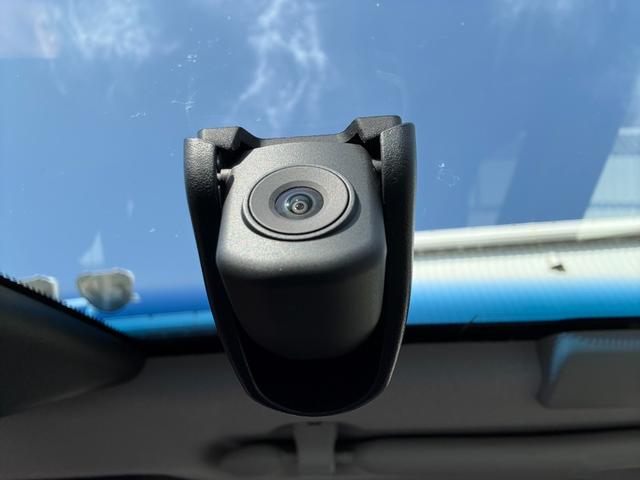 フィット e:HEVクロスター 衝突回避システム 1オーナー フルオートエアコン 整備記録簿 LEDランプ エアバッグ サイドエアバック 地デジ オートクルーズコントロール VSA ETC バックカメラ USB(5枚目)