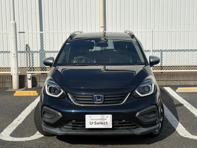 フィット e:HEVクロスター 衝突回避システム 1オーナー フルオートエアコン 整備記録簿 LEDランプ エアバッグ サイドエアバック 地デジ オートクルーズコントロール VSA ETC バックカメラ USB(16枚目)