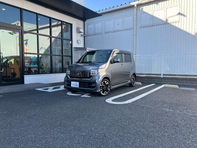 N-WGNカスタム L・ターボホンダセンシング ブレーキサポート 盗難警報装置 横滑り防止機能 サイドエアバック クルーズC LEDヘッド シ-トヒ-タ- リヤカメラ タ-ボ 整備記録簿 AAC Aストップ ABS(20枚目)