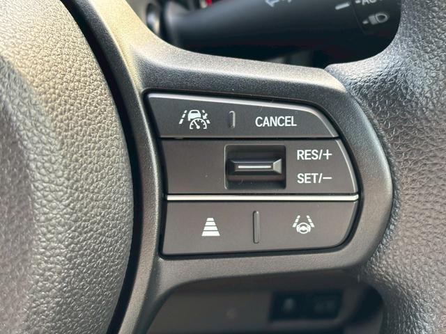 N-BOXジョイ ベースグレード 当社デモカー 踏み間違い防止装置 Bカメラ 横滑り防止機能 LEDランプ 点検記録簿 クルーズコントロール パワーウィンドウ 前席シートヒーター スマートキー 両側電動ドア オートエアコン キーレス(11枚目)