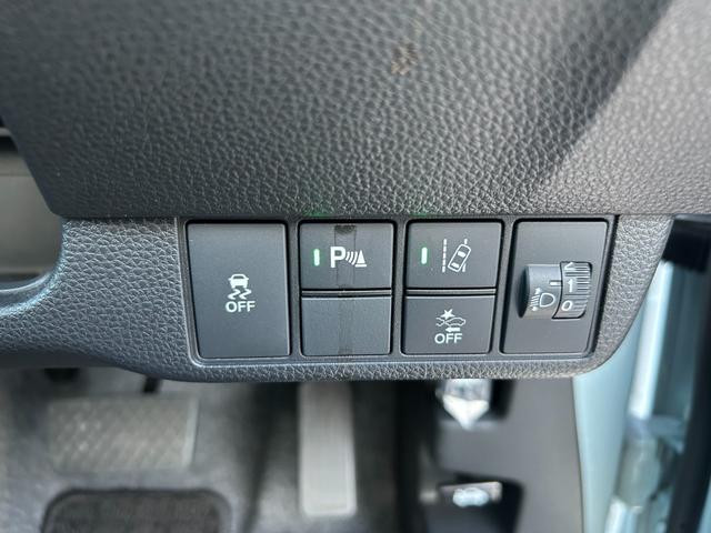 Ｎ－ＯＮＥ オリジナル　当社デモカー　追突被害軽減ブレーキ　記録簿　オートクルーズコントロール　サイドエアバック　ＬＥＤライト　ＵＳＢ　ＷＡＢ　Ｂカメラ　ワンオーナー　エアバッグ　ＡＢＳ　横滑り防止装置　キーフリー　スマキー（4枚目）