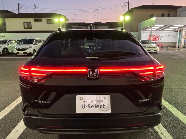 ヴェゼル ｅ：ＨＥＶＸ・ＨｕＮＴパッケージ　盗難防止システム　地デジフルセグ　サイドエアバッグ　Ｂカメラ　クリアランスソナー　横滑り防止機能　スマートキー　エアコン　運転席エアバッグ　アイドリングストップ（20枚目）