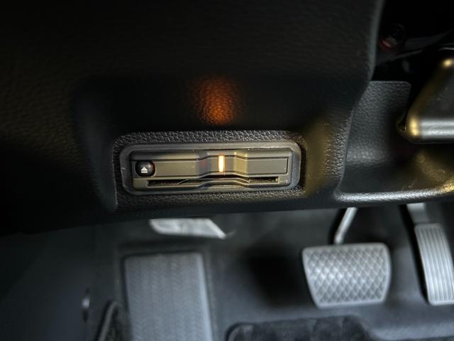 ヴェゼル e:HEVX AAC 1オーナ イモビライザー スマ-トキ- 誤発進抑制 PW リアカメラ クルコン ESC ETC装備 キーフリー LEDヘッドランプ ナビTV サイドカーテンエアバック ABS(5枚目)