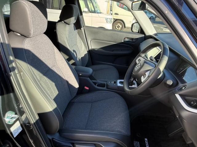 フィット e:HEVホーム デモカー 前後誤発進抑制機能 助手席エアバッグ 運転席エアバッグ 1オナ LEDライト バックカメラ ABS サイドエアバッグ オートクルーズコントロール フルセグTV スマートキー 盗難防止システム(8枚目)