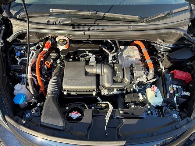 フィット e:HEVホーム デモカー 前後誤発進抑制機能 助手席エアバッグ 運転席エアバッグ 1オナ LEDライト バックカメラ ABS サイドエアバッグ オートクルーズコントロール フルセグTV スマートキー 盗難防止システム(12枚目)