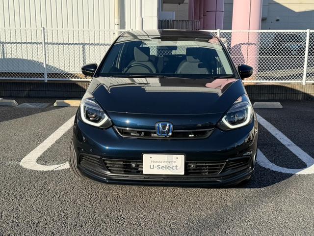 フィット e:HEVホーム デモカー 前後誤発進抑制機能 助手席エアバッグ 運転席エアバッグ 1オナ LEDライト バックカメラ ABS サイドエアバッグ オートクルーズコントロール フルセグTV スマートキー 盗難防止システム(18枚目)