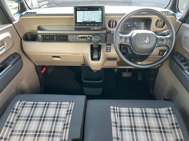 Ｎ－ＢＯＸジョイ ベースグレード　当社デモカー　踏み間違い防止装置　Ｂカメラ　横滑り防止機能　ＬＥＤランプ　点検記録簿　クルーズコントロール　パワーウィンドウ　前席シートヒーター　スマートキー　フルセグＴＶ　両側電動ドア　キーレス（10枚目）