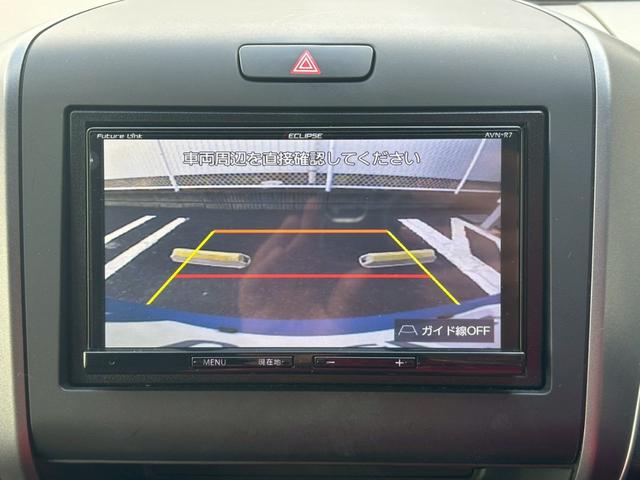 �o�b�N�ł̒��Ԃ����ȕ���^�]�ɂ��܂莩�M�̂Ȃ����ł�����̎��E����������T�|�[�g�B���S���ĎԌɓ��ꂪ�o����o�b�N�J�����𑕔����Ă��܂��I