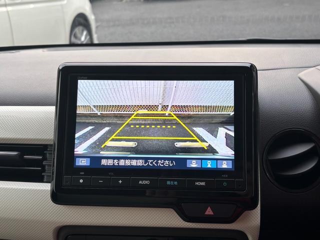 �o�b�N�ł̒��Ԃ����ȕ���^�]�ɂ��܂莩�M�̂Ȃ����ł�����̎��E����������T�|�[�g�B���S���ĎԌɓ��ꂪ�o����o�b�N�J�����𑕔����Ă��܂��I