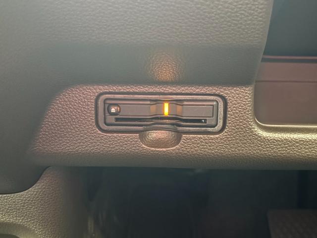 �d�s�b�𑕔����Ă��܂��̂ŗ��������L���b�V�����X�ŃX���[�Y�ɒʉߏo���܂���