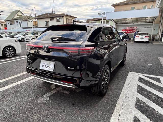 ヴェゼル ｅ：ＨＥＶＺ　当社デモカー　衝突回避支援ブレーキ機能　１オナ　スマキ　Ｐトランク　フルオートエアコン　エアバッグ　両席エアバック　記録簿付　パワーウィンドウ　ＬＥＤランプ　クルーズＣ　ナビ＆ＴＶ　キーレスエントリー（18枚目）