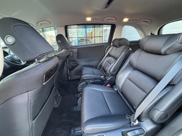 �Q��ڃV�[�g��������肵�Ă��܂�