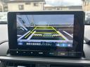 バックでの駐車が苦手な方や運転にあまり自信のない方でも後方の視界をしっかりサポート。安心して車庫入れが出来るバックカメラを装備しています!