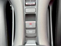 �Ż�����ѡ����󥰥֥졼������ѡ�ȯ�ʻ��˥��������Ƨ��м�ưŪ�˲������ޤ��ʢ���ž�ʤΥ����ȥ٥�Ȥ����夵��Ƥ�����Τߺ�ư�� 7