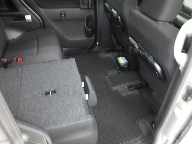 カスタムハイブリッドMV 全方位カメラパッケージ 4WD 全周囲カメラ 追従クルーズ フルセグナビ 両側電動スライド スマートキー クリアランスソナー ステアリングリモコン パドルシフト 純正15インチAW ディーラーメンテナンス車 メーカー保証継承(63枚目)