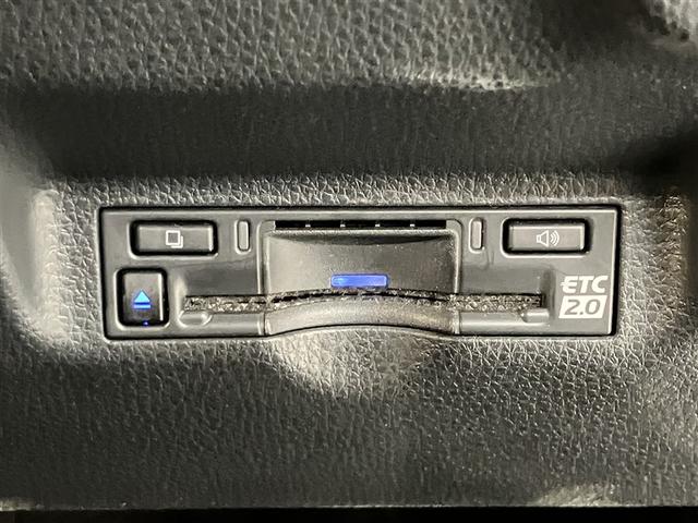 シエンタ Ｚ　１オナ　Ｗ電動ドア　イモビ　クルーズＣ　ＬＥＤヘッドランプ　アルミ　ＥＴＣ　Ｓキー　横滑り防止機能　メモリーナビ　パワーウィンドウ　エアバック　ＡＢＳ　ドラレコ　カーテンエアバック　ウォークスルー（10枚目）