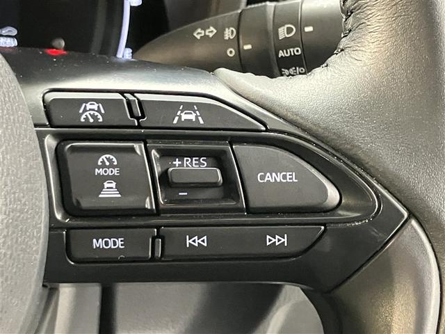 シエンタ Ｚ　１オナ　Ｗ電動ドア　イモビ　クルーズＣ　ＬＥＤヘッドランプ　アルミ　ＥＴＣ　Ｓキー　横滑り防止機能　メモリーナビ　パワーウィンドウ　エアバック　ＡＢＳ　ドラレコ　カーテンエアバック　ウォークスルー（14枚目）